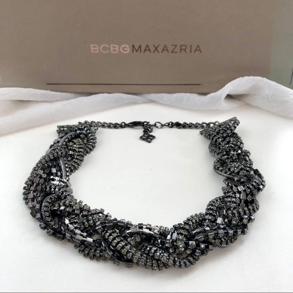 BcbgMaxazria Statement Necklace - Picture 3 of 4